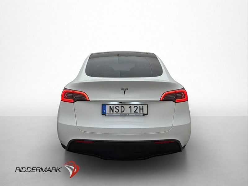 Tesla Model Y bild 8