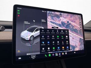 Tesla Model Y bild 20