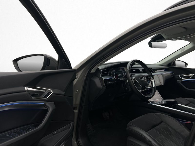Audi Q8 bild 18