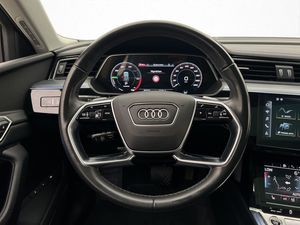 Audi Q8 bild 16