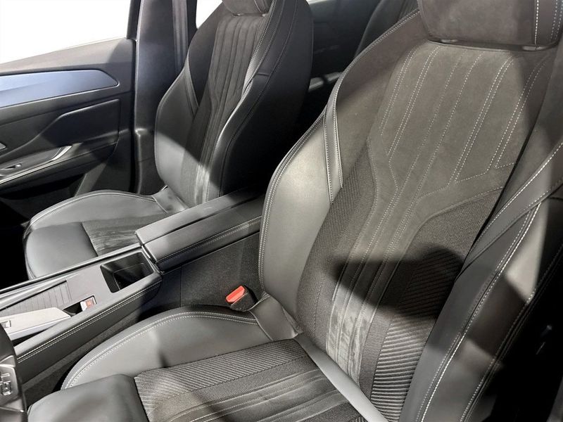Peugeot 408 bild 5