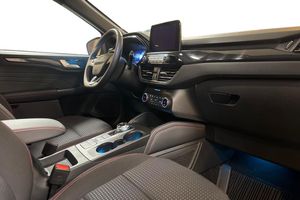 Ford Kuga bild 10
