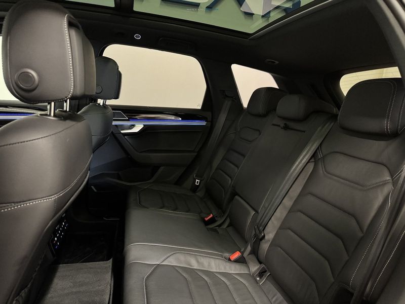 Volkswagen Touareg bild 14