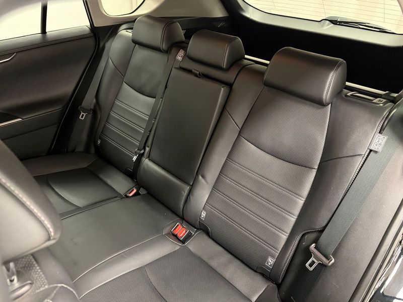 Toyota RAV4 bild 22