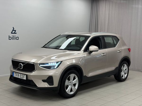 Volvo XC40 B3 FWD Bensin Core | Drag | Parkeringskamera bak - 2024