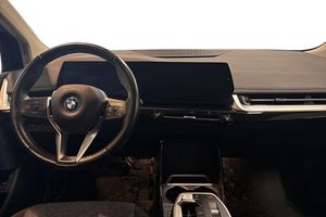 BMW 225 bild 8