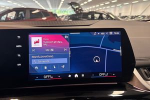 BMW 225 bild 13
