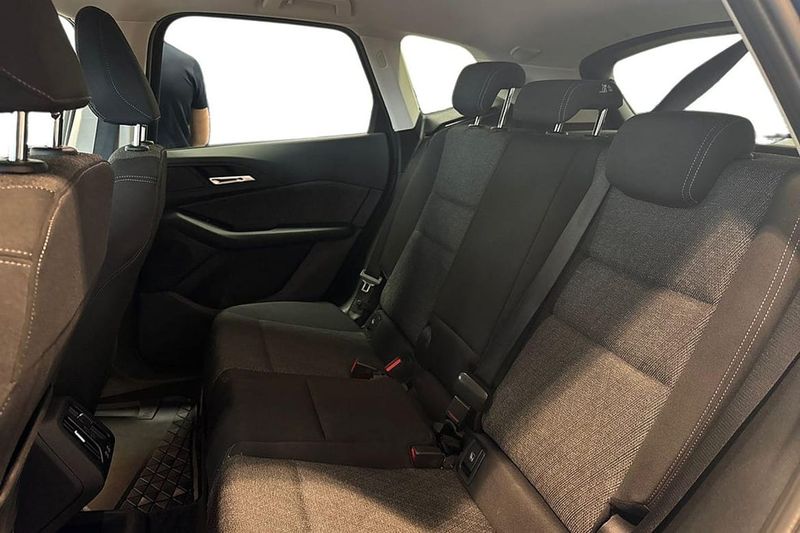 BMW 225 bild 11