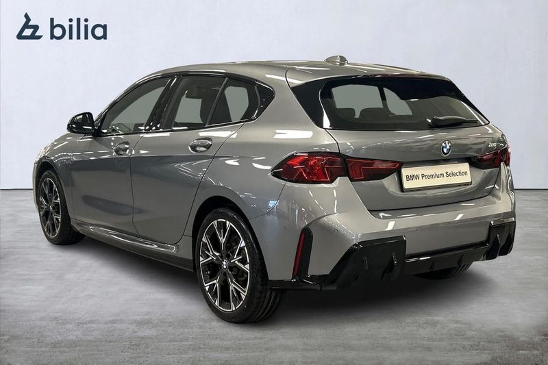 BMW 120 bild 2