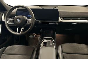 BMW X1 bild 8