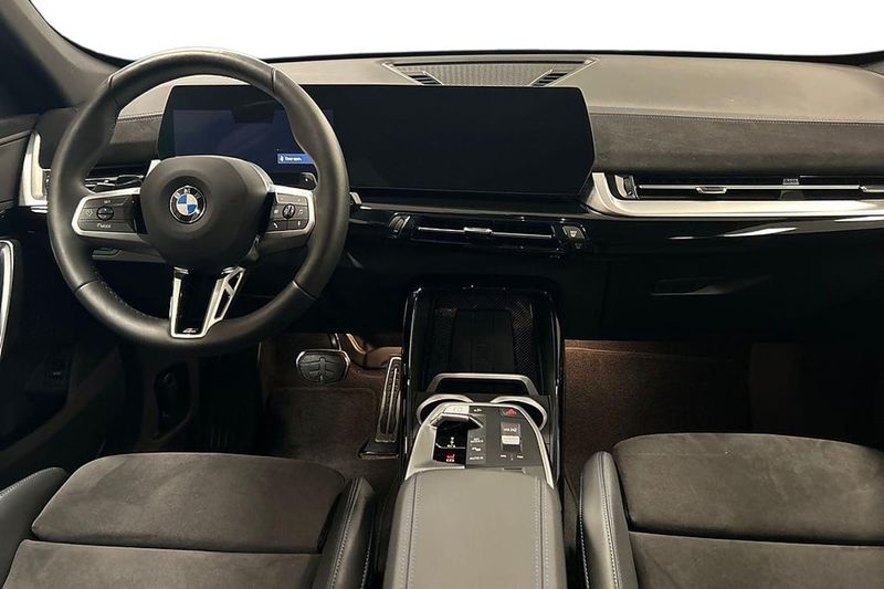 BMW X1 bild 8