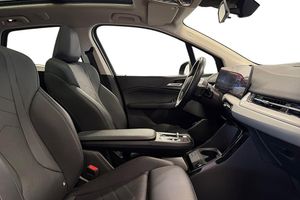 BMW 230 bild 6