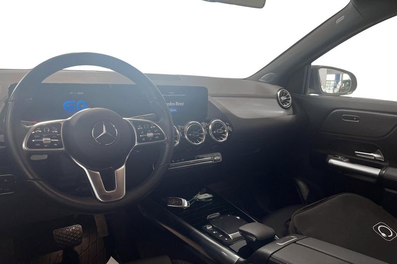 Mercedes EQA250 bild 8
