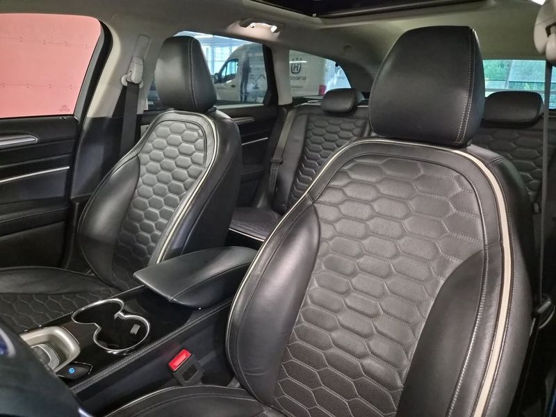 Ford Mondeo bild 15