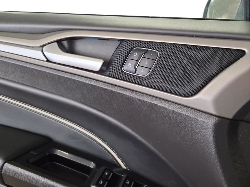 Ford Mondeo bild 17