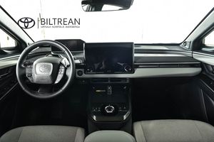 Toyota C-HR+ bild 9