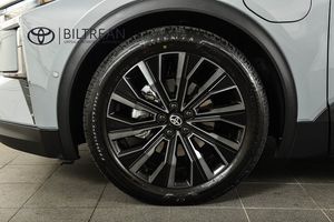 Toyota C-HR+ bild 23