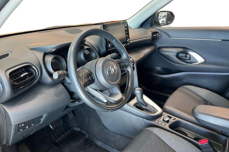 Toyota Yaris Cross bild 16