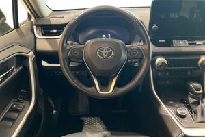 Toyota RAV4 bild 11