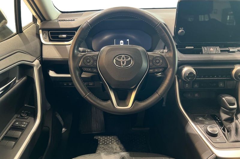 Toyota RAV4 bild 11