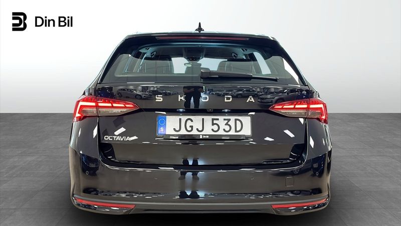 Skoda Octavia bild 5