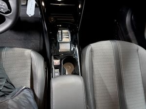 Peugeot 208 bild 13