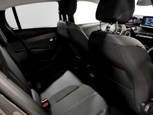 Peugeot 208 bild 15