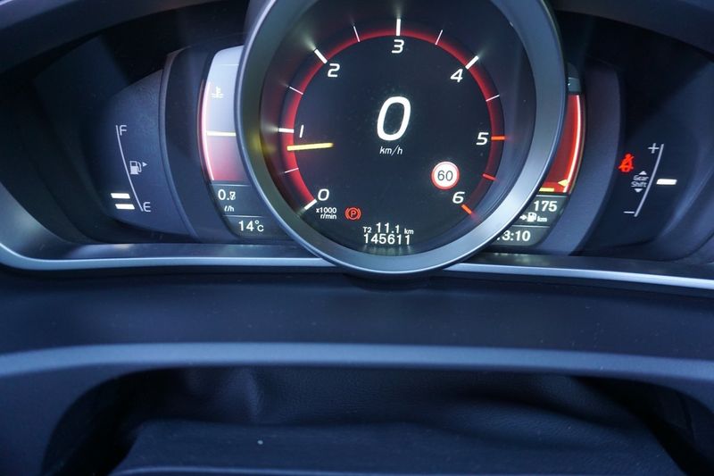 Volvo V40 bild 9