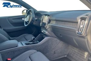 Volvo EX40 bild 14