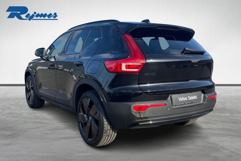 Volvo EX40 bild 2