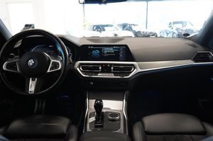 BMW 330 bild 6