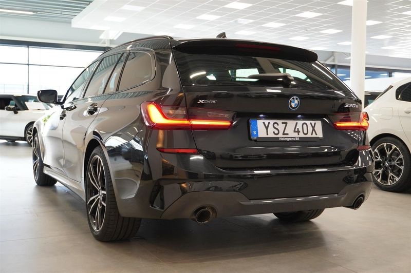 BMW 330 bild 17