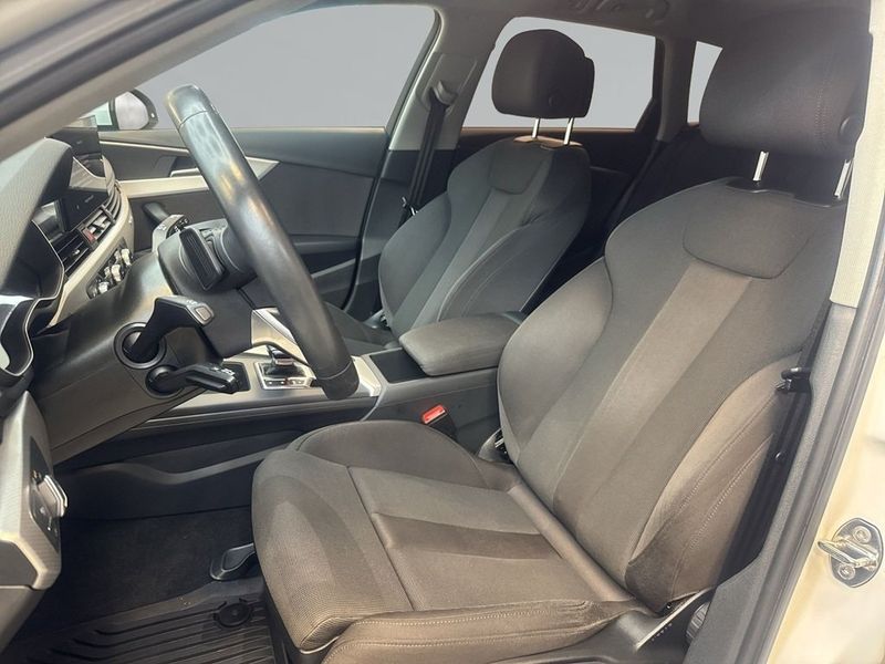 Audi A4 bild 8