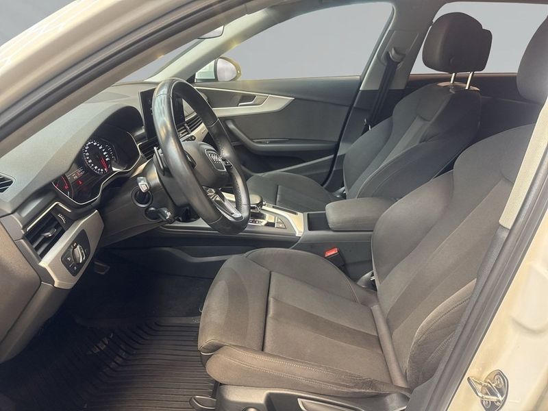 Audi A4 bild 9