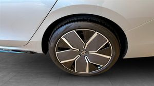 Volkswagen Passat bild 6