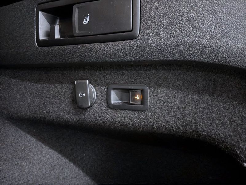 Volkswagen Passat bild 15