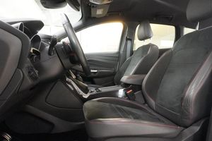 Ford Kuga bild 10