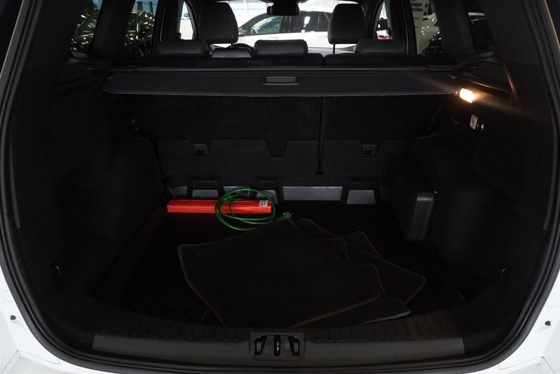 Ford Kuga bild 11