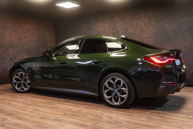 BMW i4 bild 9