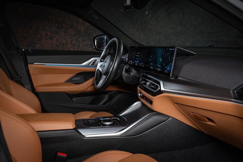 BMW i4 bild 26