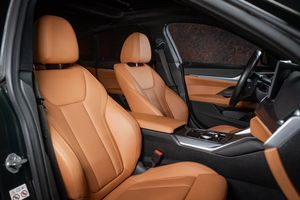 BMW i4 bild 27