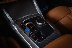 BMW i4 bild 25