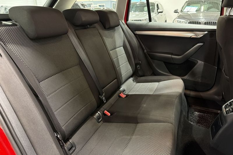 Skoda Octavia bild 19