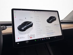 Tesla Model Y bild 23