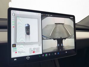 Tesla Model Y bild 20