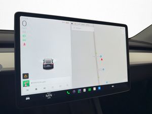 Tesla Model Y bild 21