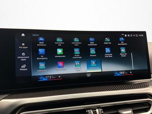 BMW i4 bild 28