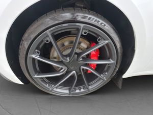 Tesla Model 3 bild 29
