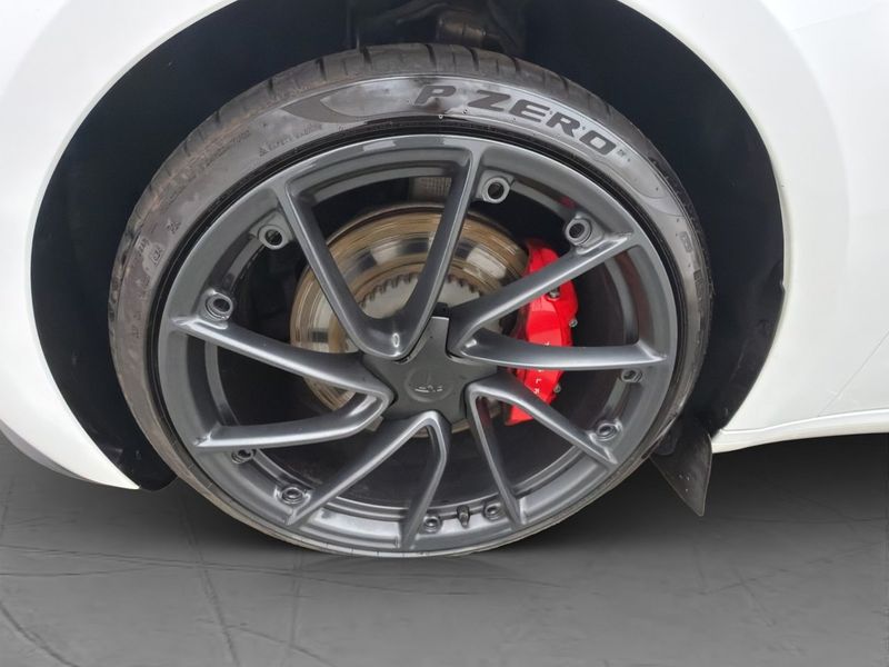 Tesla Model 3 bild 29