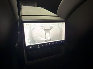 Tesla Model 3 bild 26